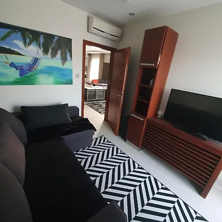 Luxusarpartment * שיופוק