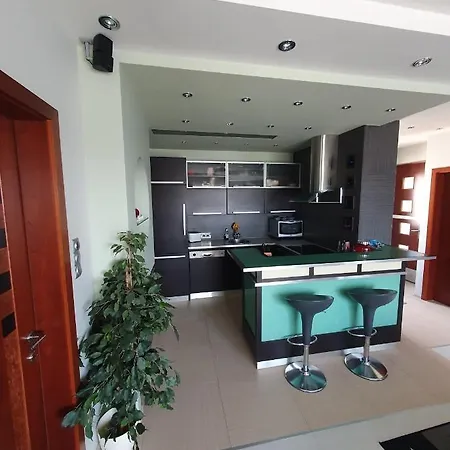 Luxusarpartment דירה *